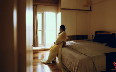 Glowing Within: Capturing Motherhood in the Comfort of Your Home